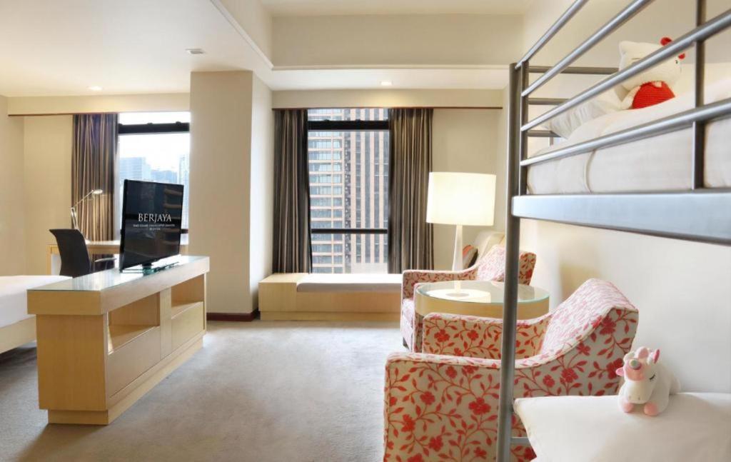 Berjaya Times Square Hotel, Kuala Lumpur — Photos 1